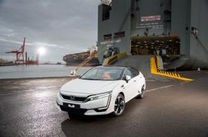 First Honda Clarity Fuel Cell Arrives in Europe